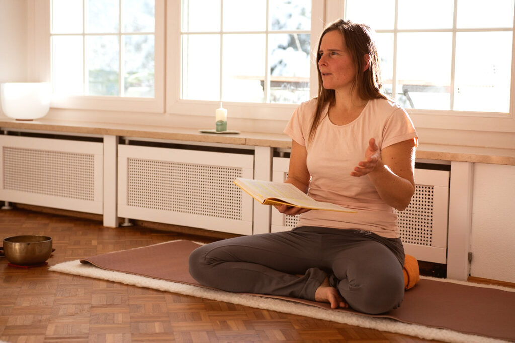 Yoga mit Eszter Schöllhorn
